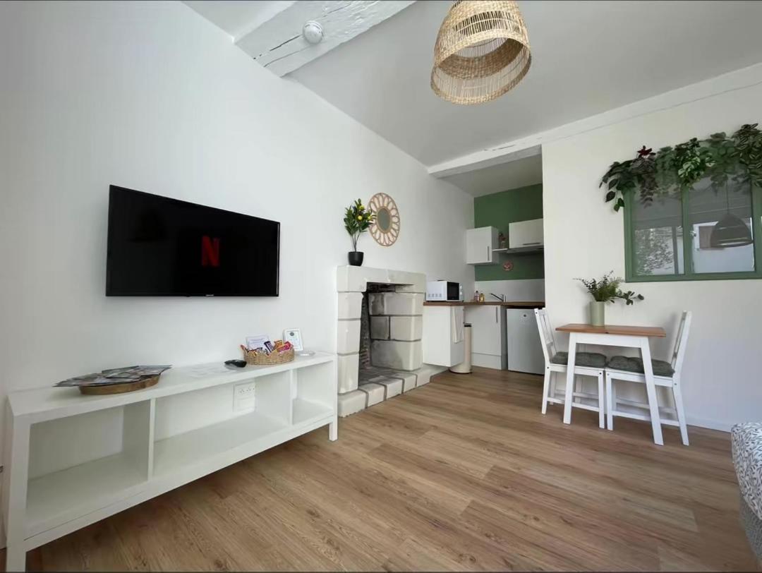 Appartement Chaleureux Blere Esterno foto